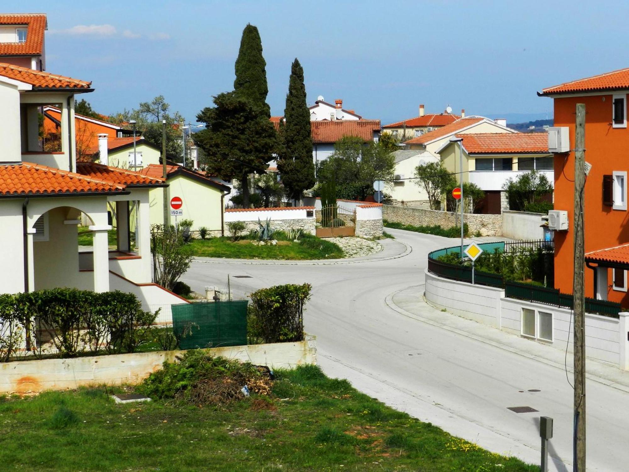 Smaragdna Villa Yourcroatiaholiday بريمونتيرا المظهر الخارجي الصورة