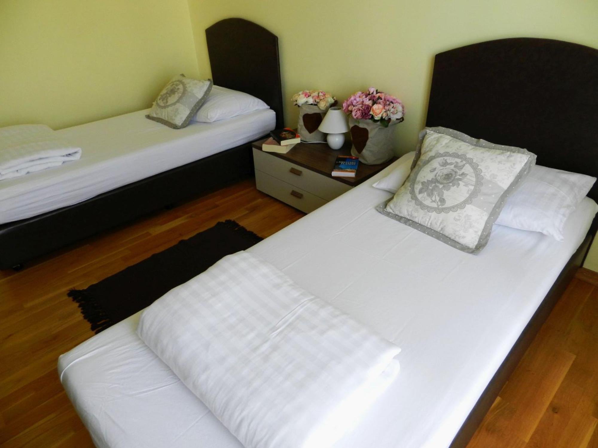 Smaragdna Villa Yourcroatiaholiday بريمونتيرا الغرفة الصورة