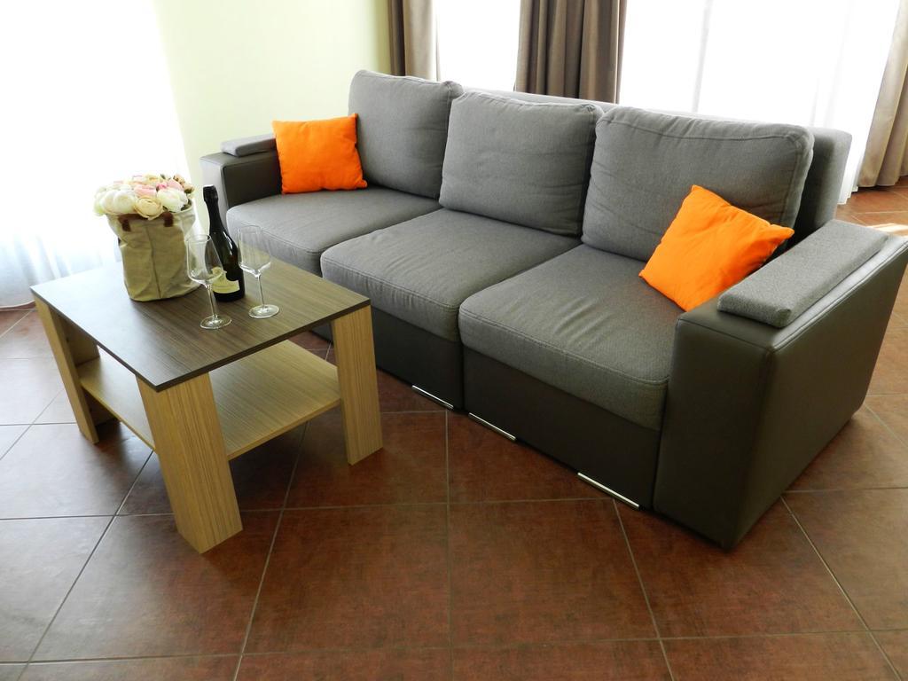 Smaragdna Villa Yourcroatiaholiday بريمونتيرا المظهر الخارجي الصورة